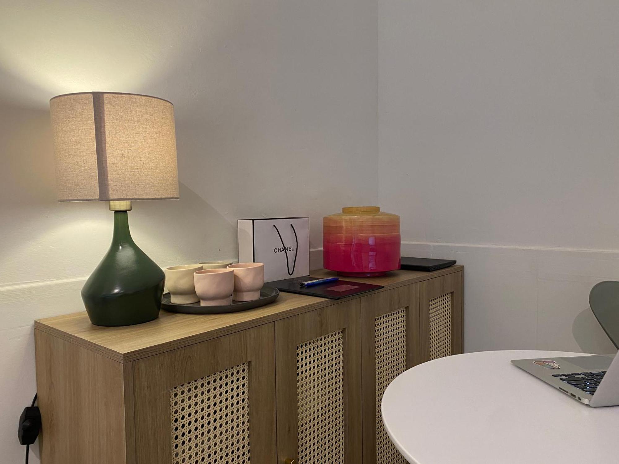 The Urban Westlake Apartment Hanoï Extérieur photo